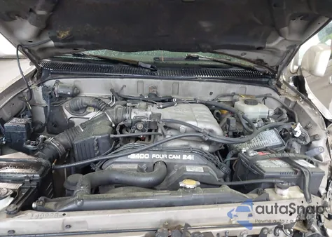 2002 Toyota 4Runner Sr5 V6 z USA, uszkodzony, nr VIN JT3HN86R429076882